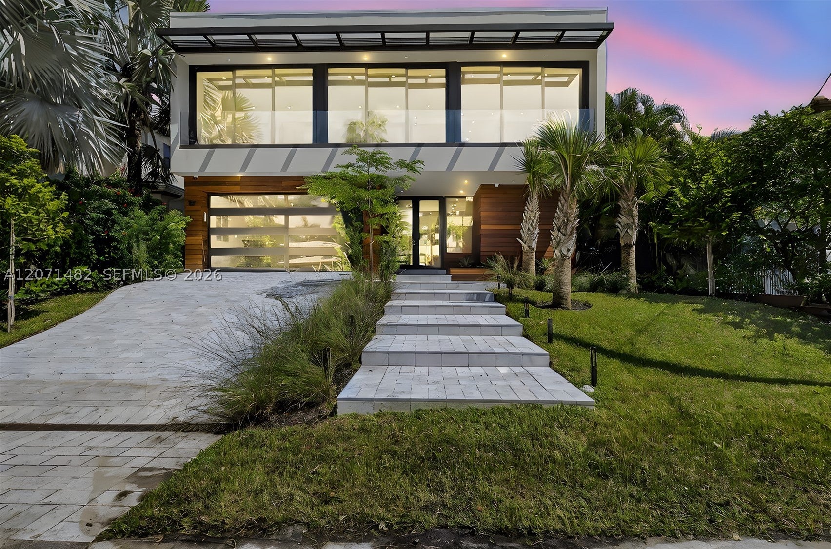 620 Solar Isle Dr