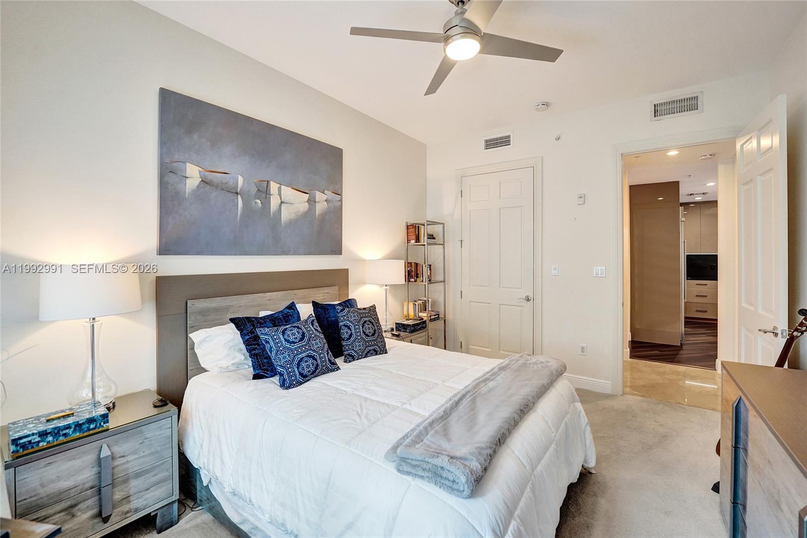 ARIA AT LAS OLAS CONDO - Residential