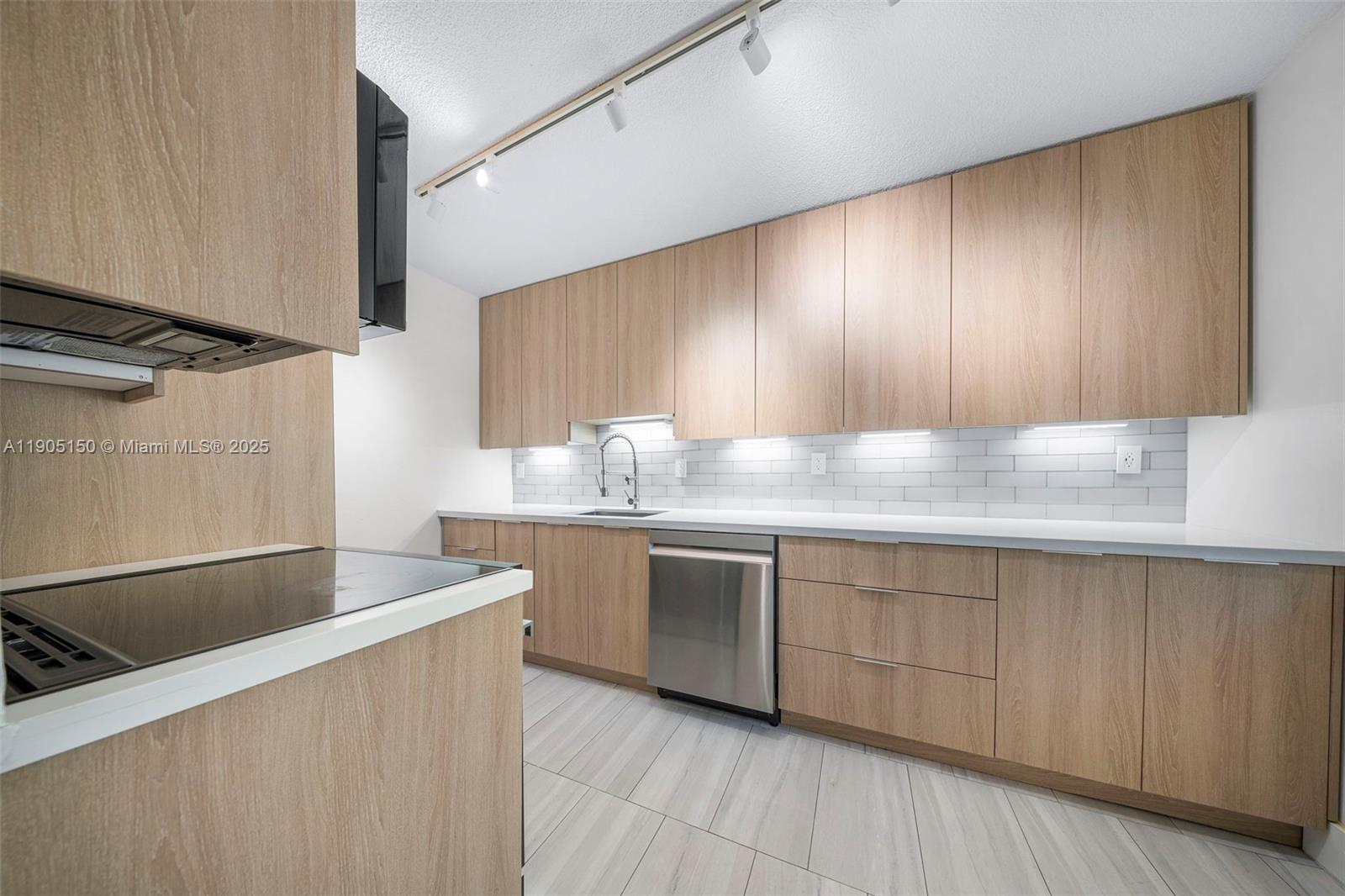 CASA SEVILLA CONDO - Residential Lease