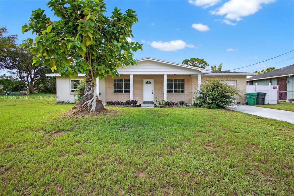 Photo of 7107 Penny Ln, Fort Pierce, FL 34951 (MLS # A11864340)