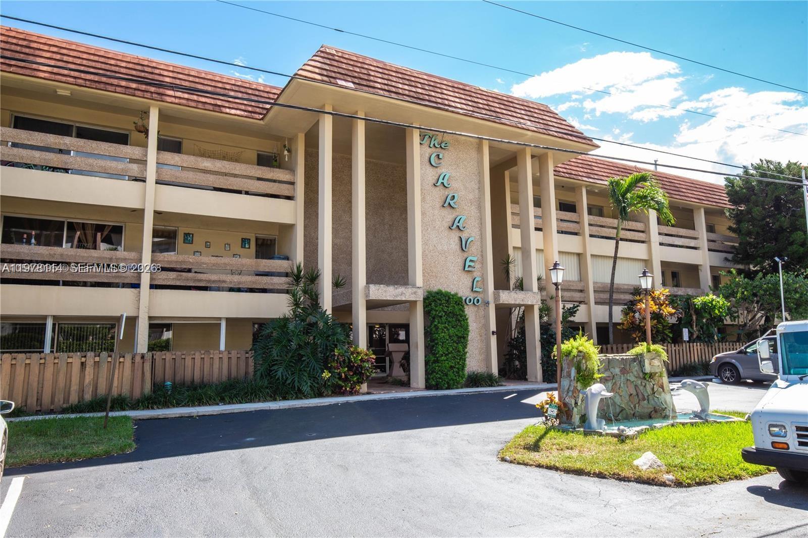 CARAVEL CONDOMINIUM APART - Residential Lease