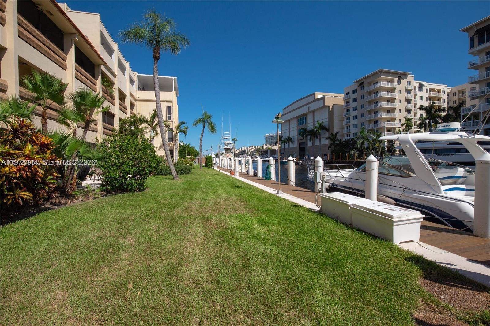 CARAVEL CONDOMINIUM APART - Residential Lease