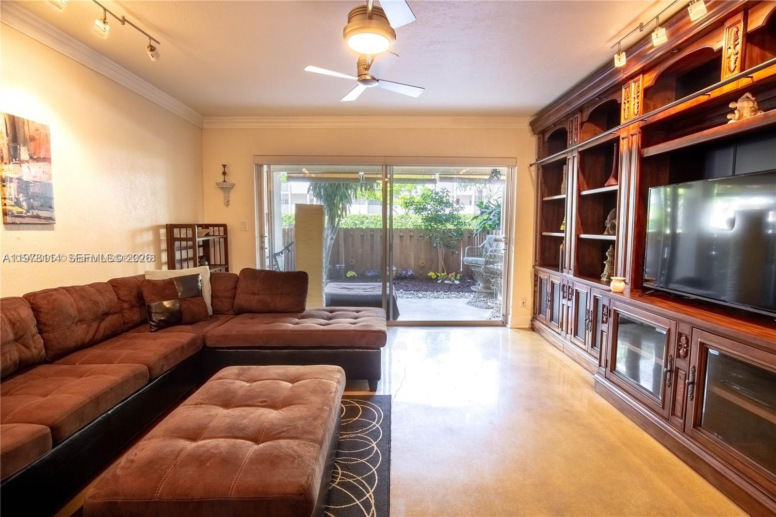 CARAVEL CONDOMINIUM APART - Residential Lease