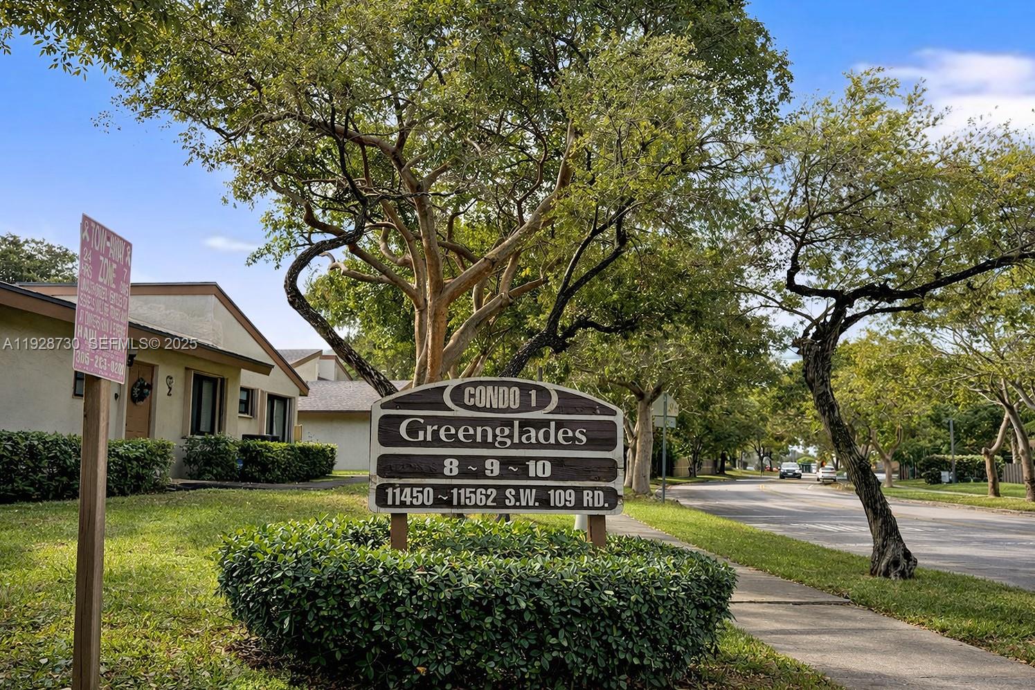 GREENGLADES CONDO NO 10 - Residential