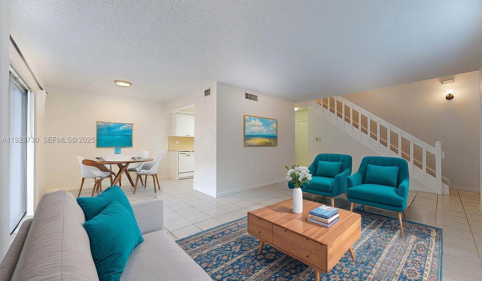 GREENGLADES CONDO NO 10 - Residential