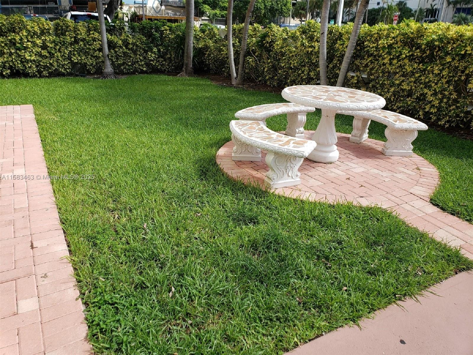 LEISURE BEACH CONDO - Residential
