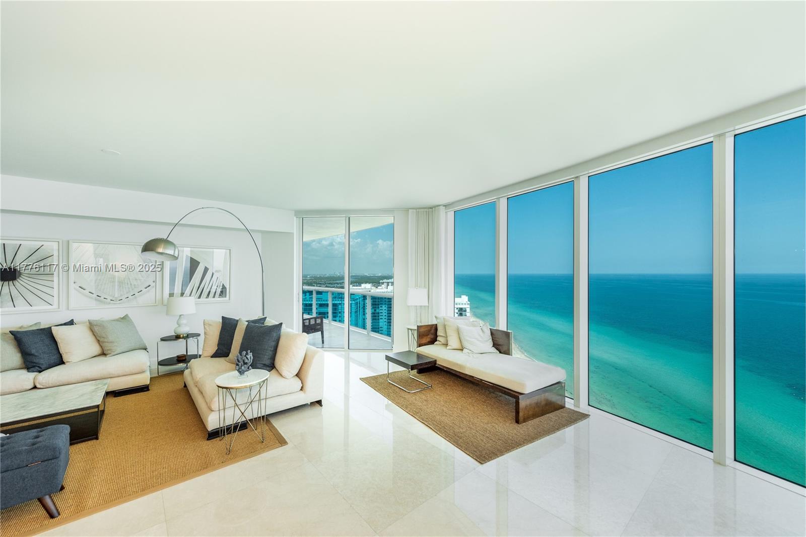 2711 HOLLYWOOD BEACH COND - Residential Lease