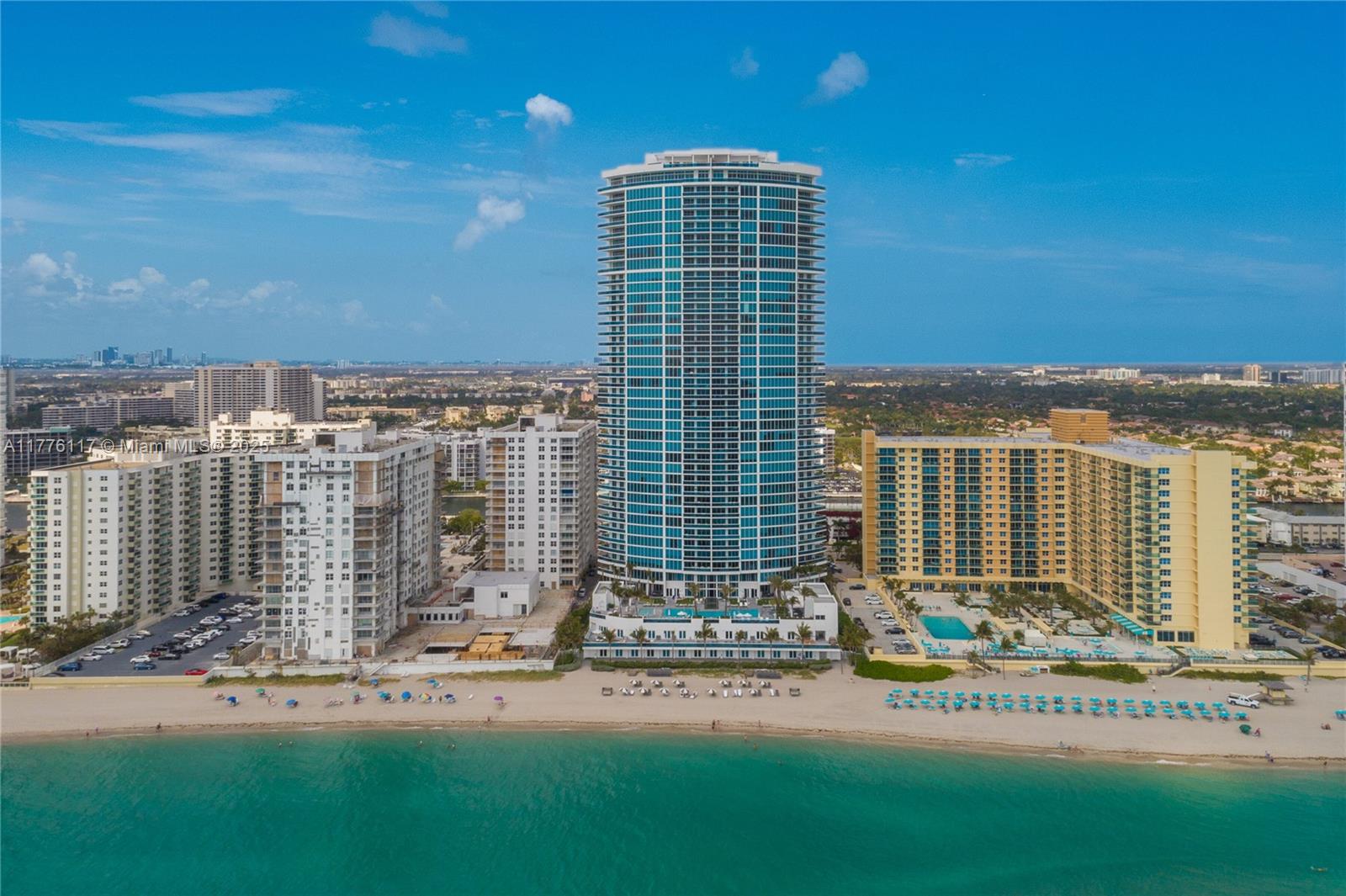2711 HOLLYWOOD BEACH COND - Residential Lease