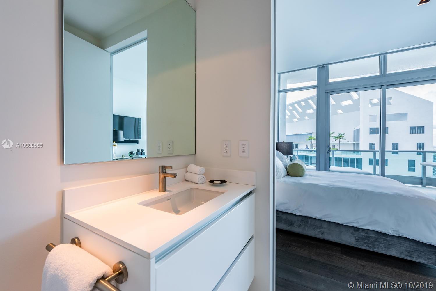 JADE RESIDENCES AT BRICKEL - Residential