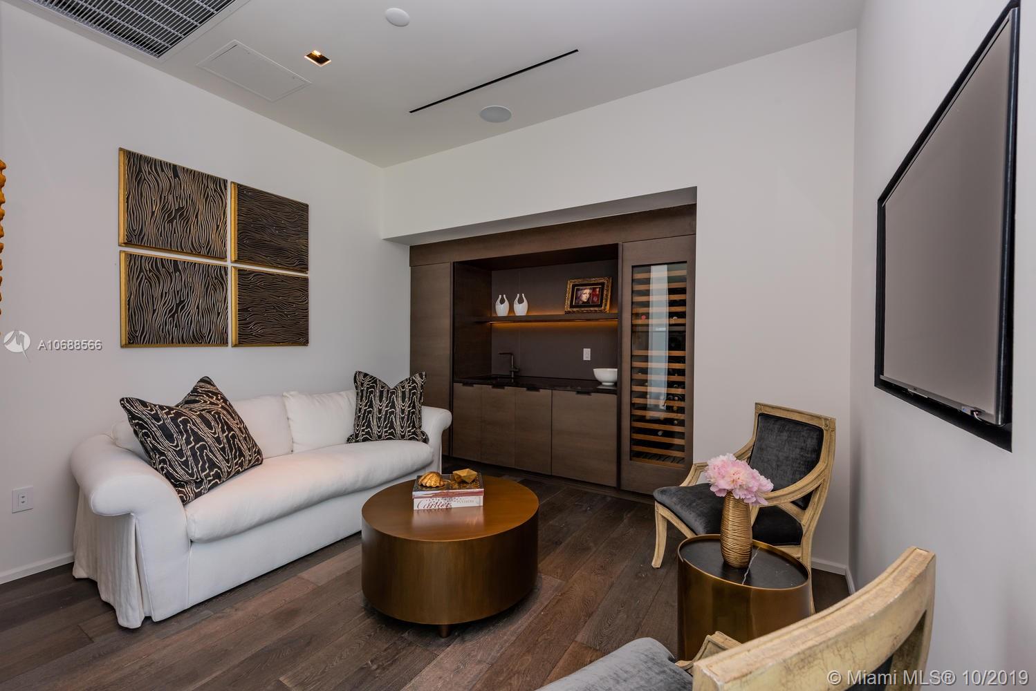 JADE RESIDENCES AT BRICKEL - Residential