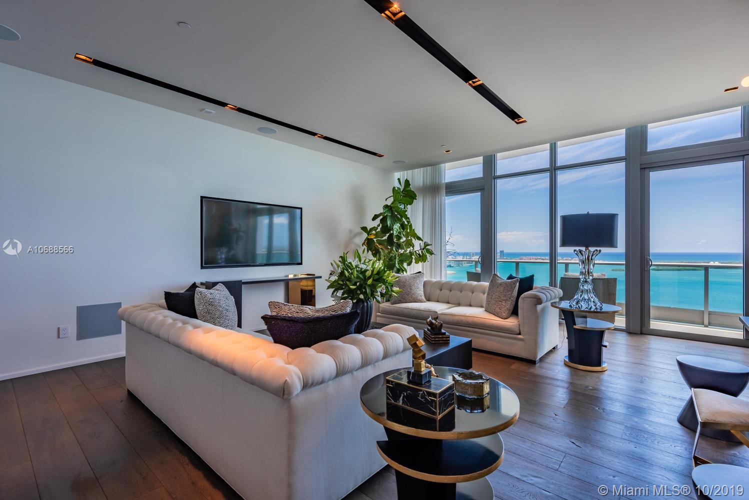 JADE RESIDENCES AT BRICKEL - Residential