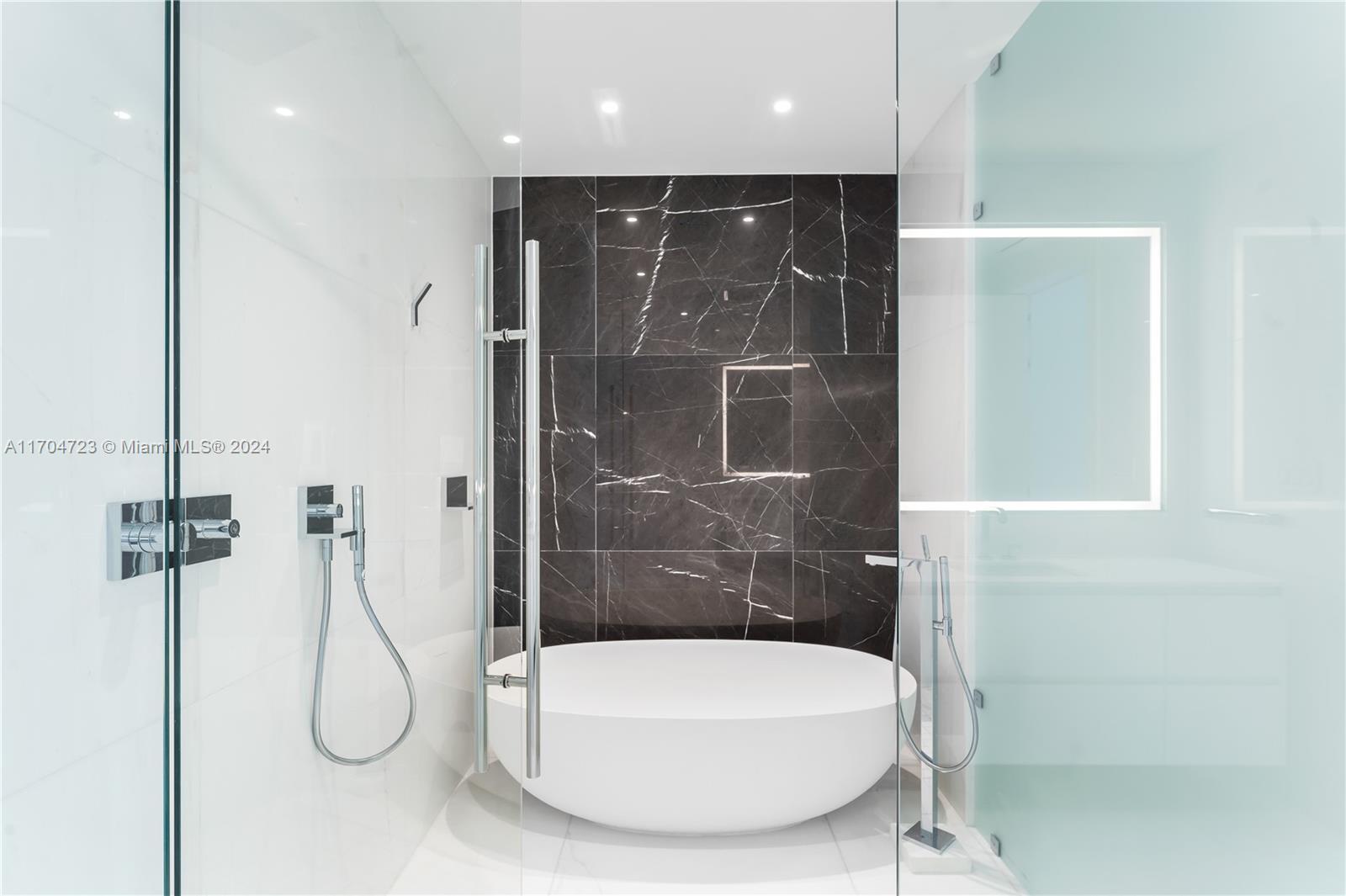 Aston Martin Residences - Residential