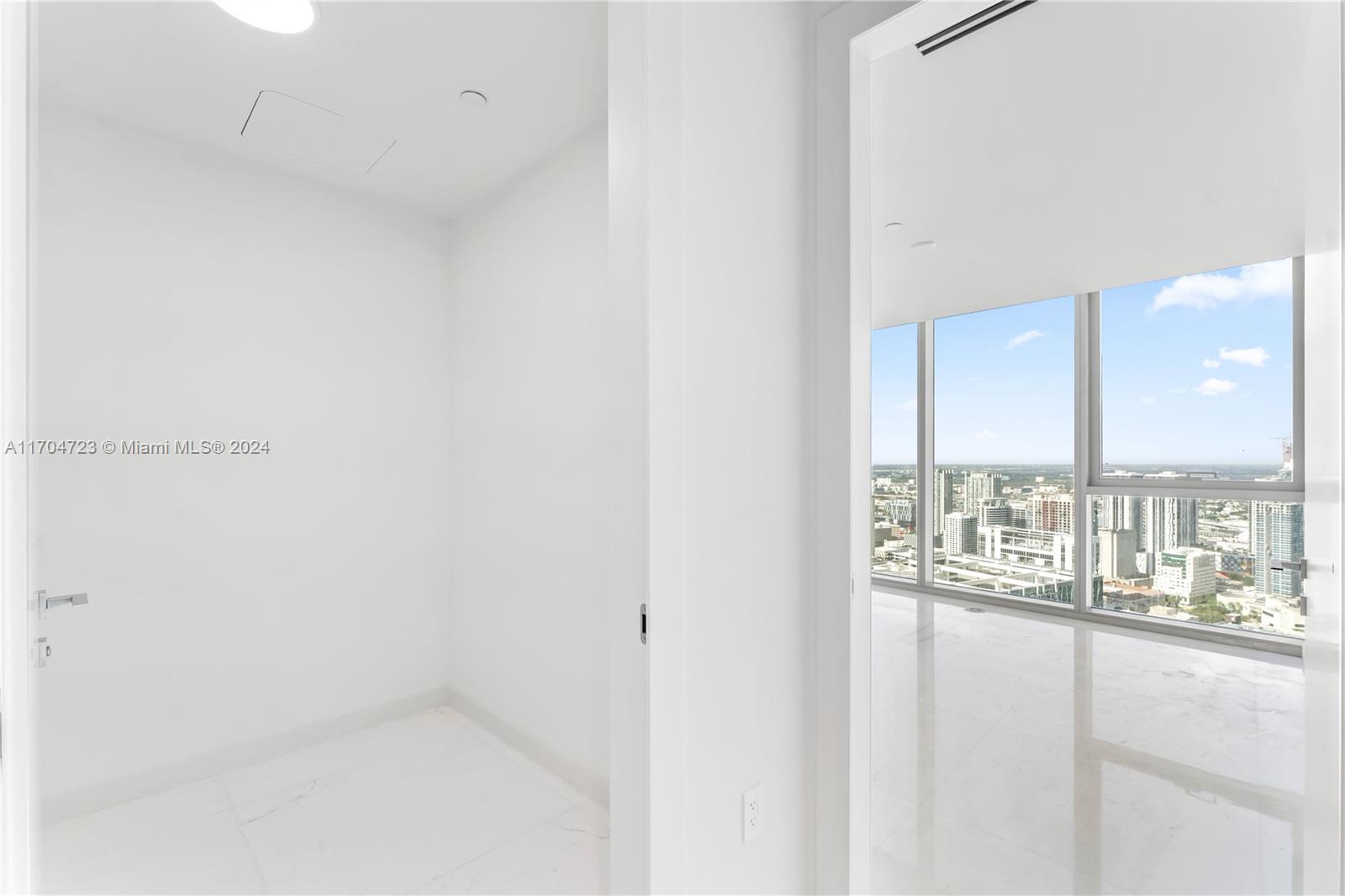 Aston Martin Residences - Residential