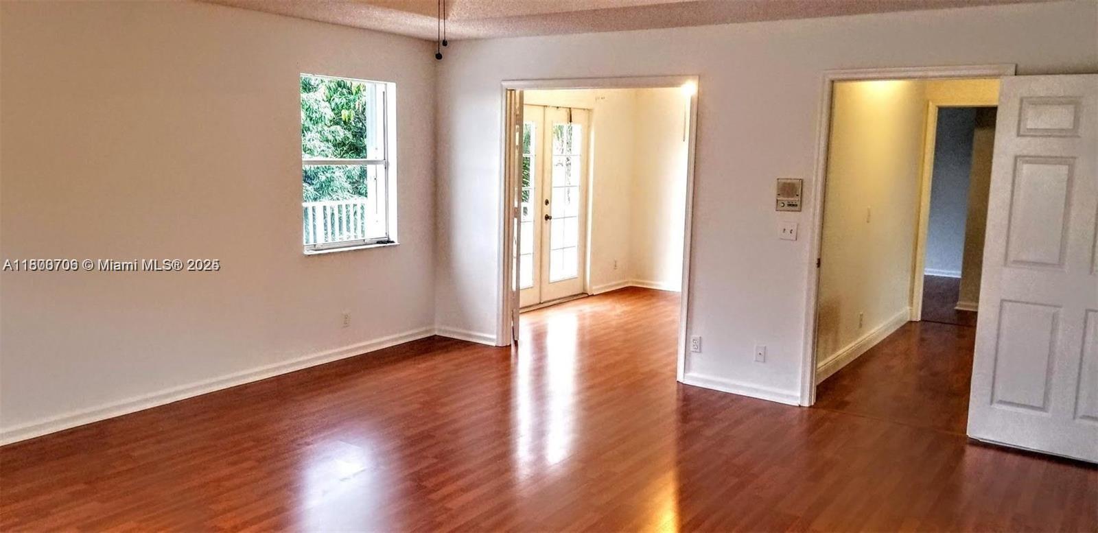 RAINBOW LAKES TR A - Residential Lease