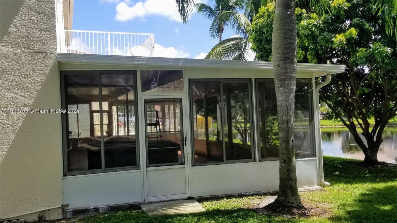 RAINBOW LAKES TR A - Residential Lease