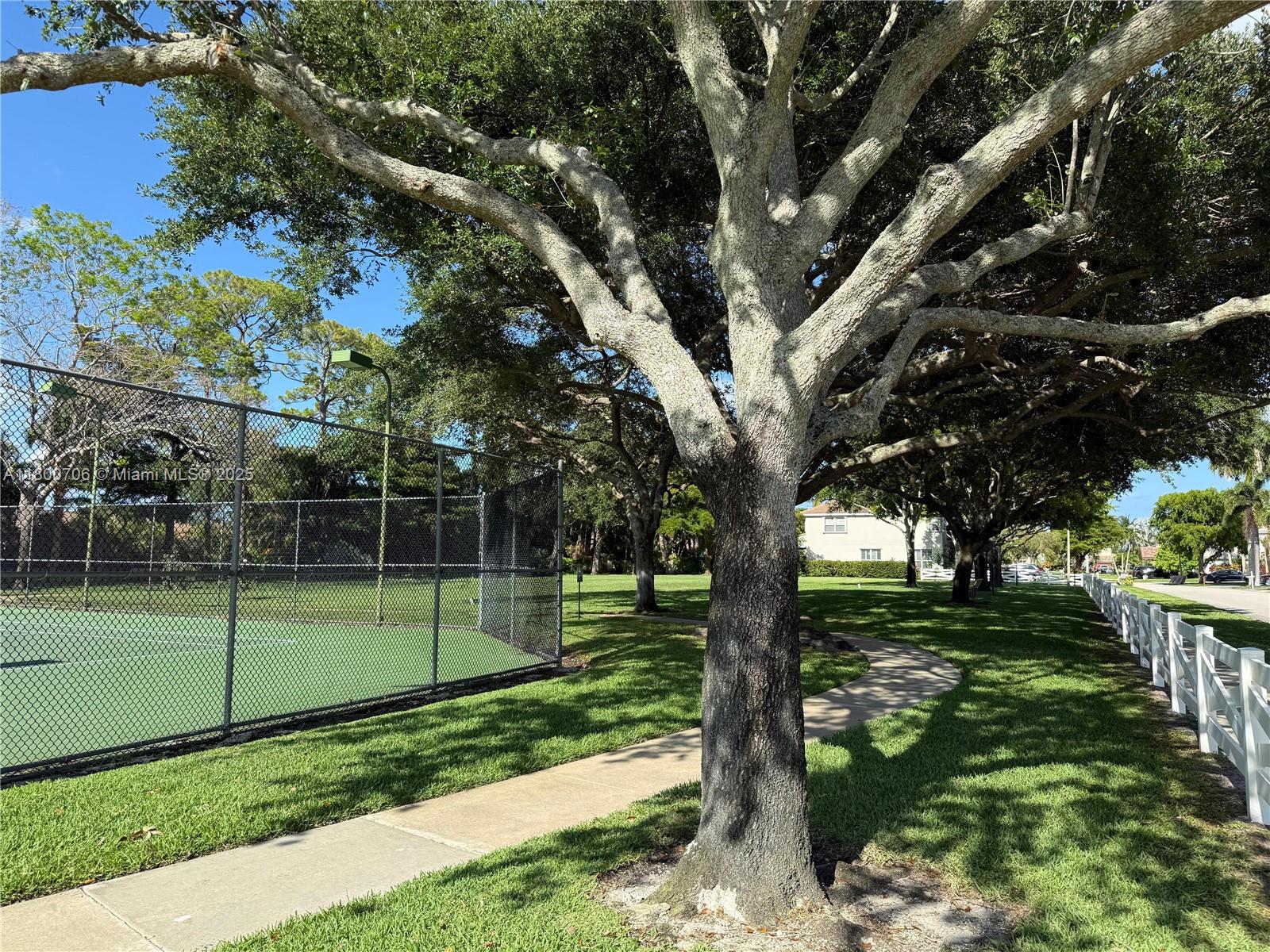 RAINBOW LAKES TR A - Residential Lease