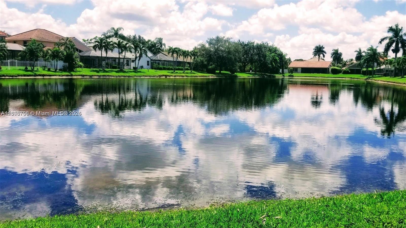 RAINBOW LAKES TR A - Residential Lease