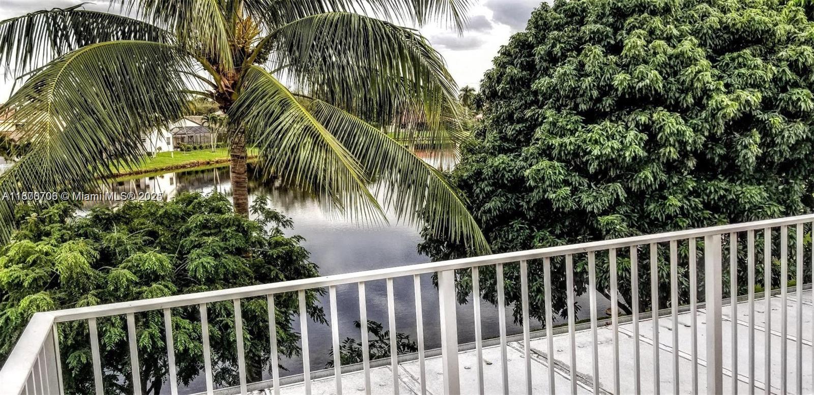RAINBOW LAKES TR A - Residential Lease