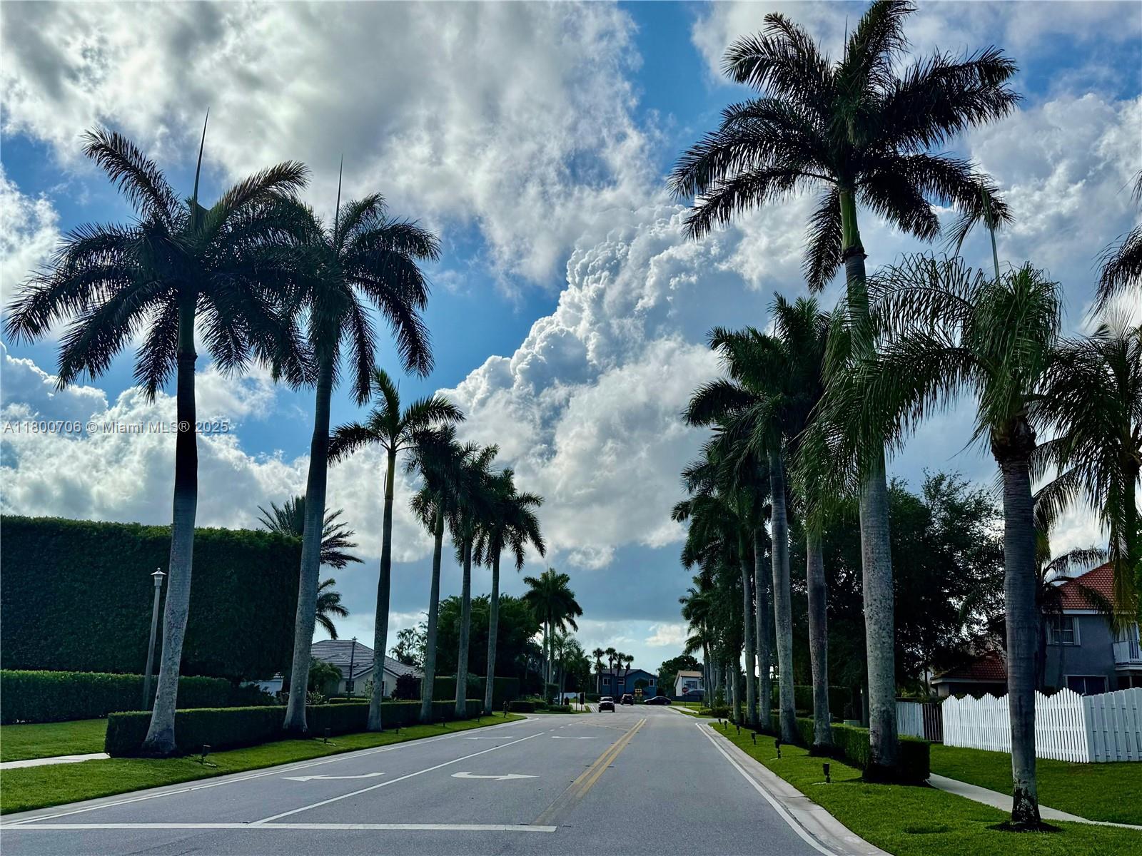 RAINBOW LAKES TR A - Residential Lease