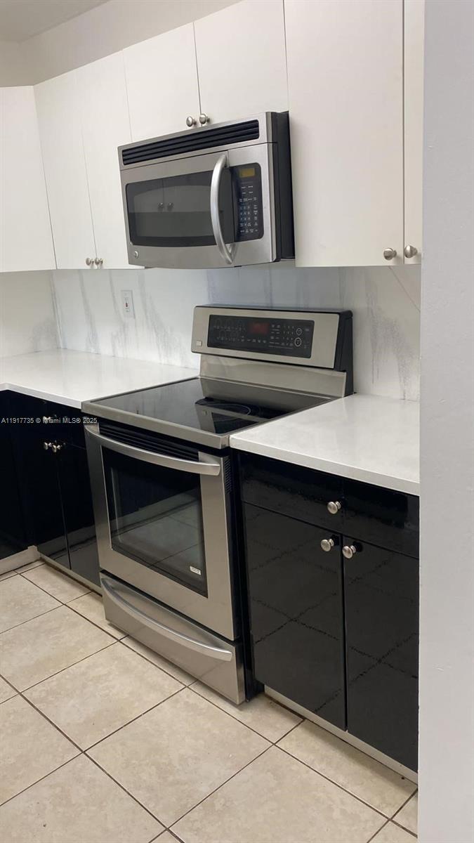 6930 Miami Gardens Dr 1-410