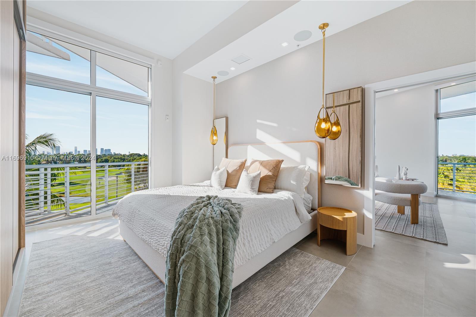 THE MERIDIAN CONDO - Residential