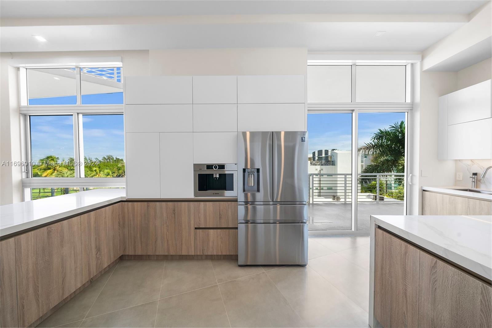THE MERIDIAN CONDO - Residential