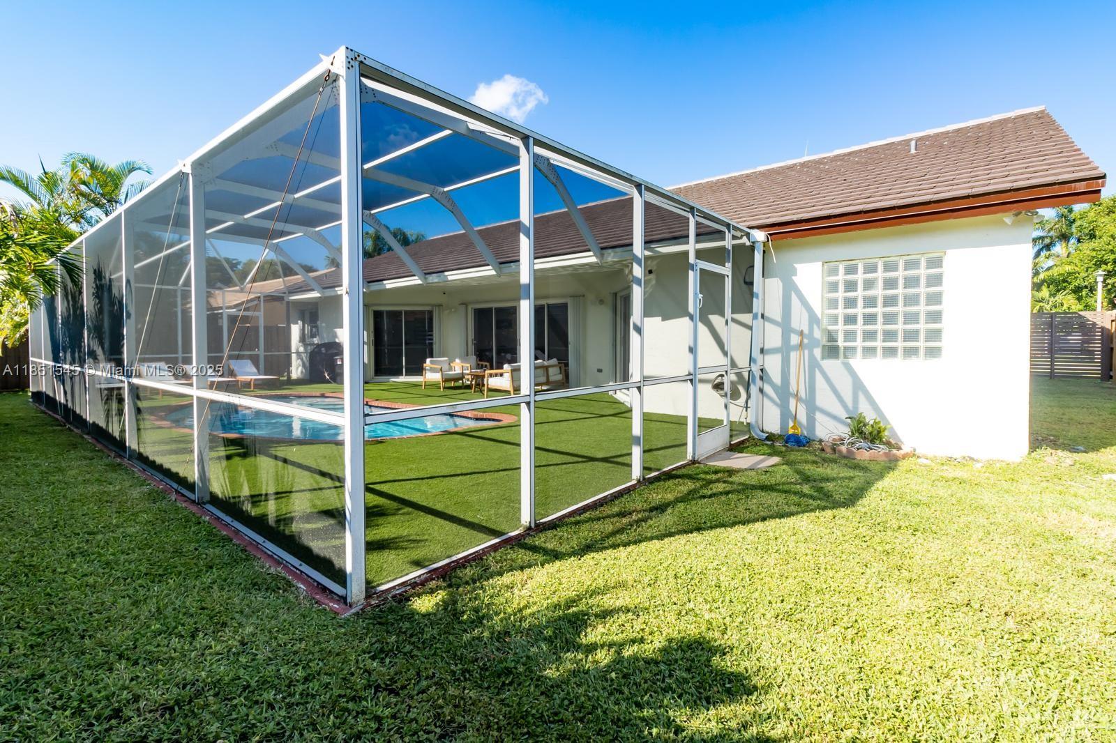 LIMEWOOD GROVE - Residential