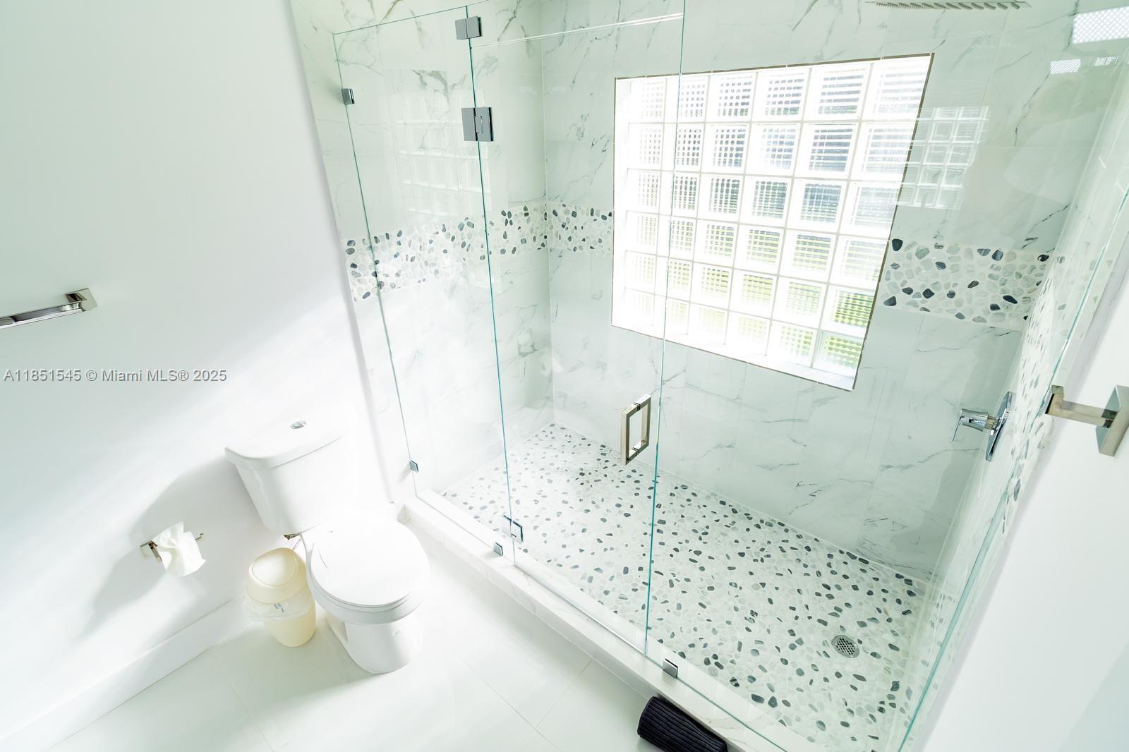 LIMEWOOD GROVE - Residential