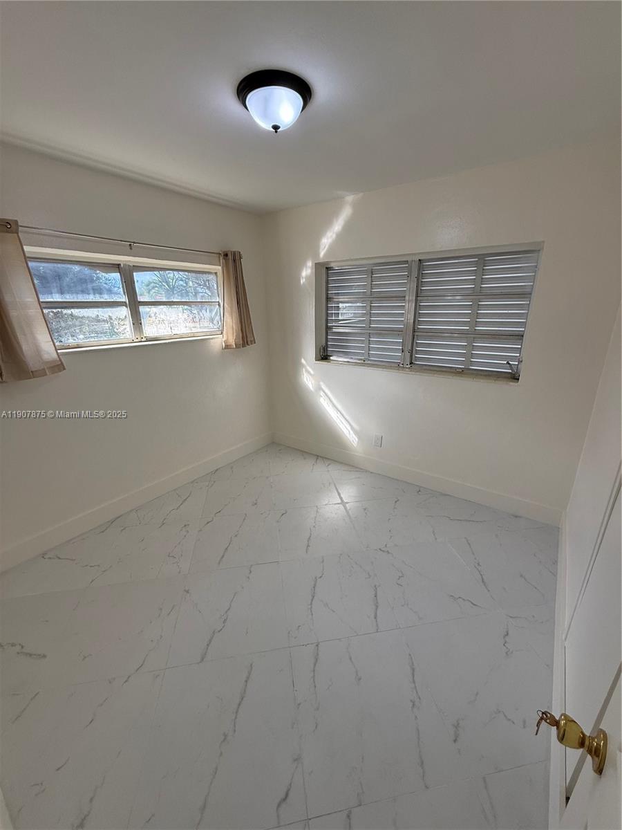 4TH ADDN TO PALM SPRINGS - Residential Lease