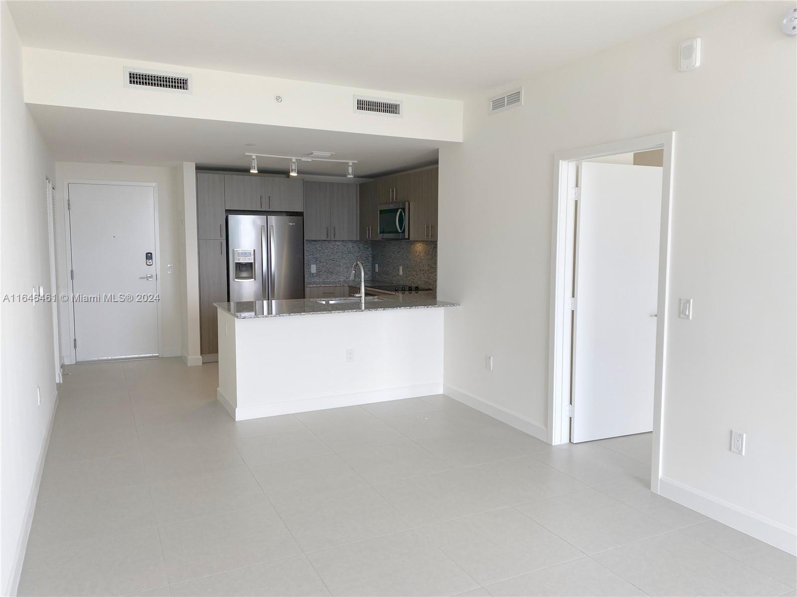 5350 PARK CONDO - Residential Lease