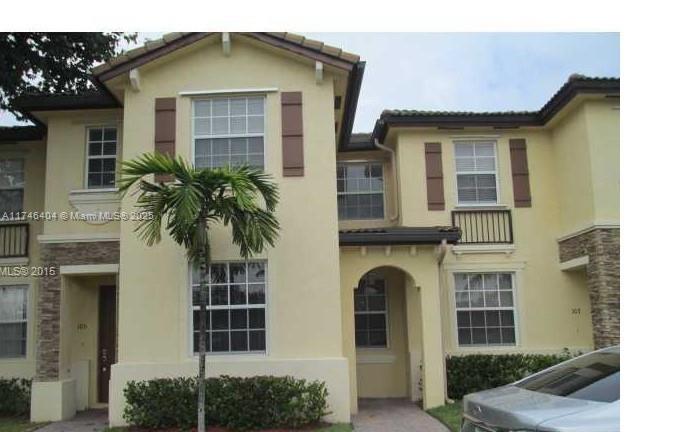 VILLAS AT CARMEL CONDO NO - Residential