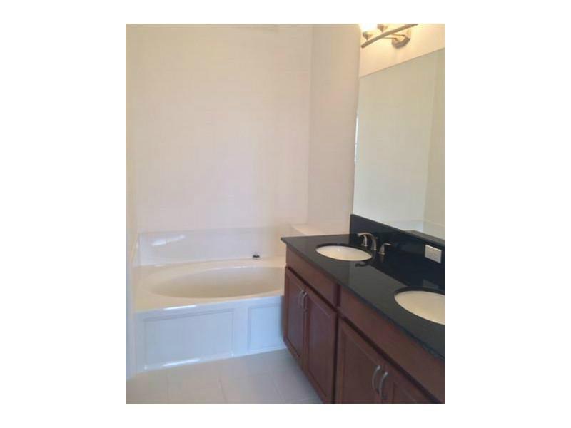AVENTURA ISLES - Residential Lease