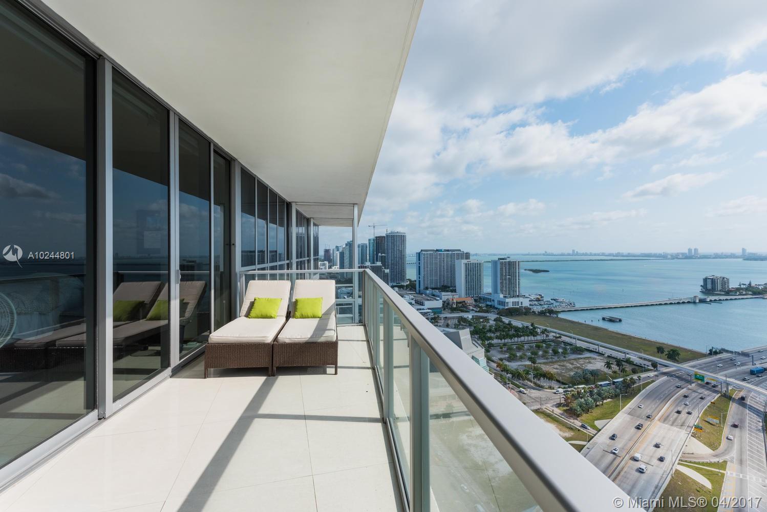 MARQUIS RESIDENCES - Residential Lease