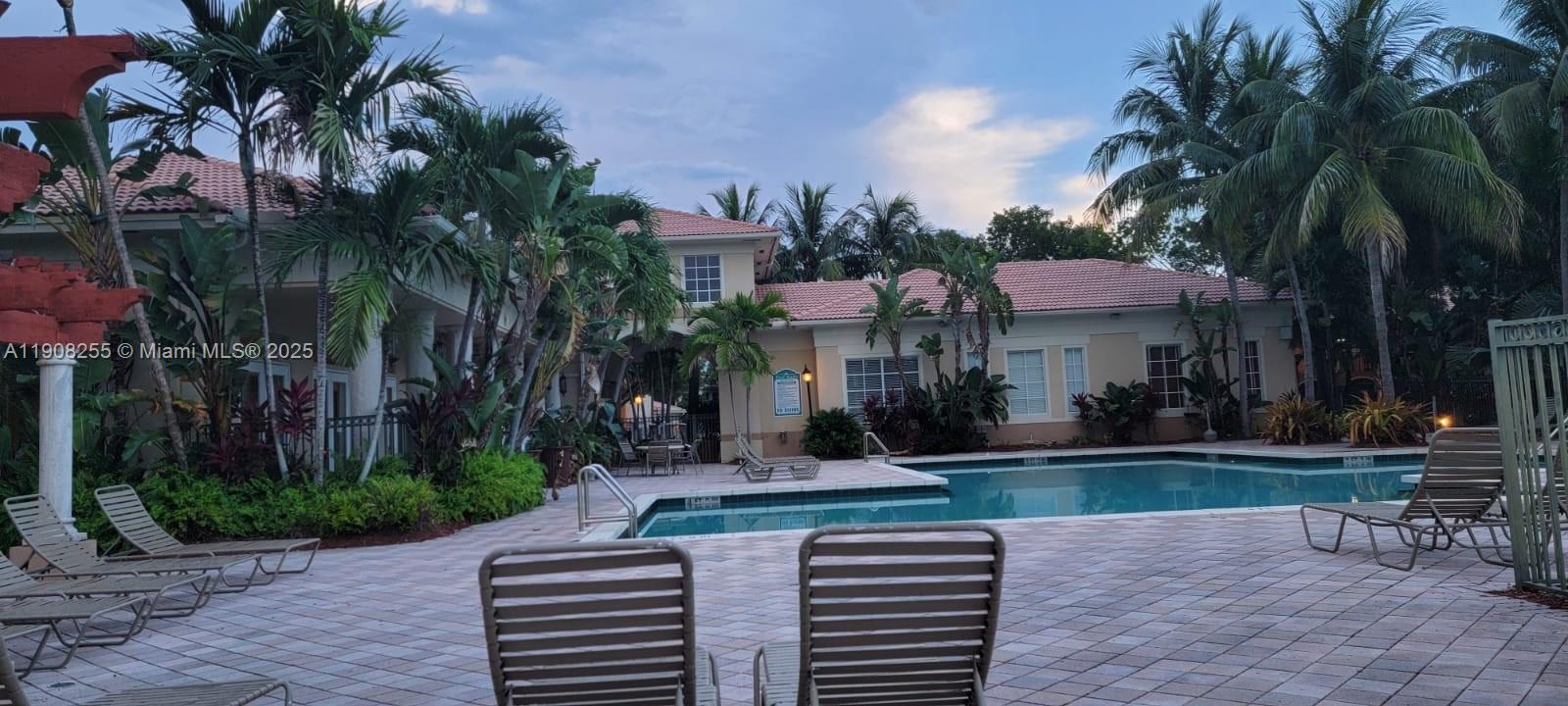 AVENTINE AT MIRAMAR BLDG - Residential Lease