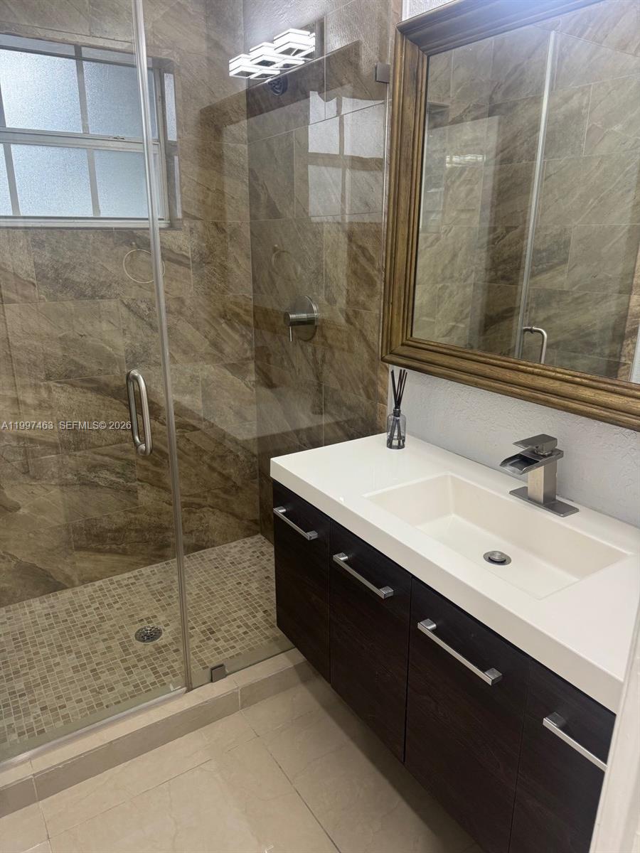 MIRAMAR SEC 6 - Residential Lease