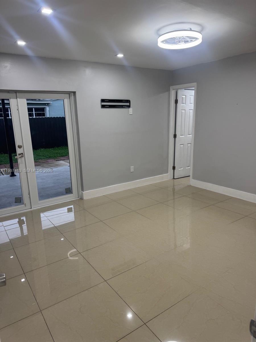 MIRAMAR SEC 6 - Residential Lease