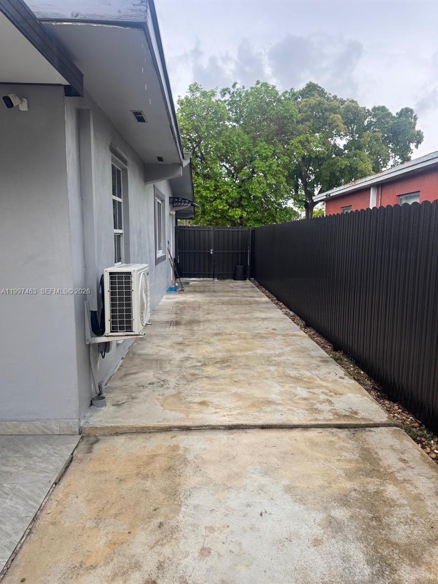 MIRAMAR SEC 6 - Residential Lease