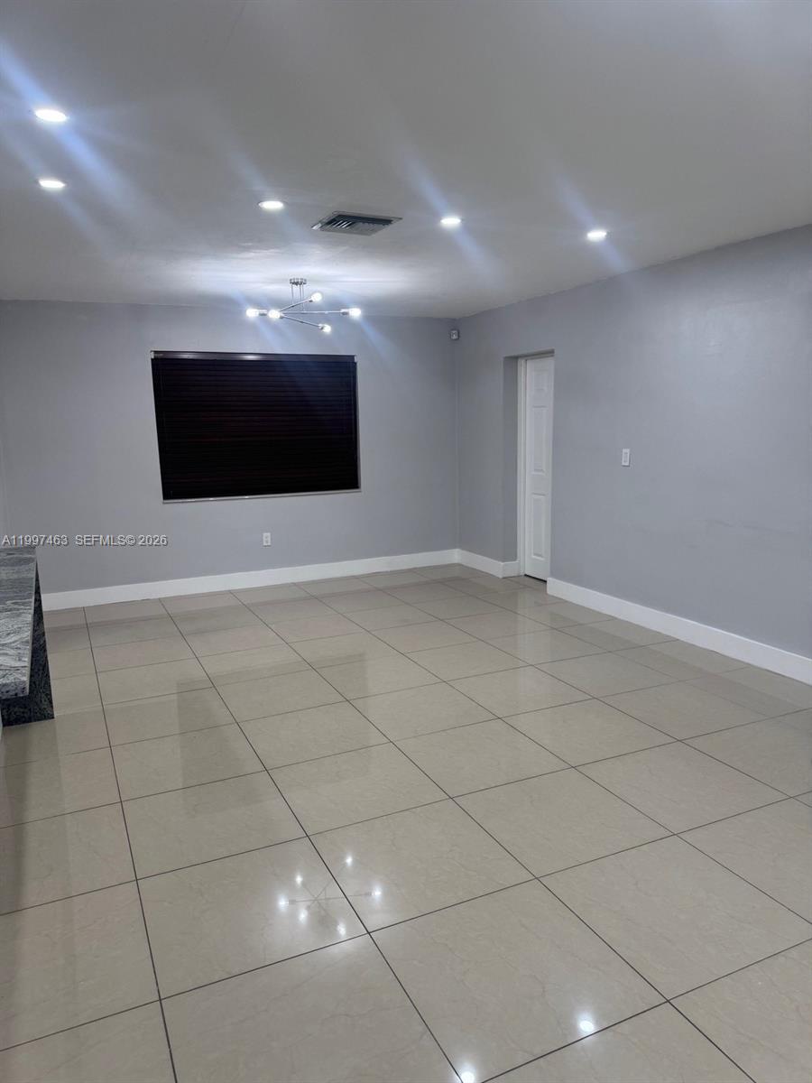 MIRAMAR SEC 6 - Residential Lease