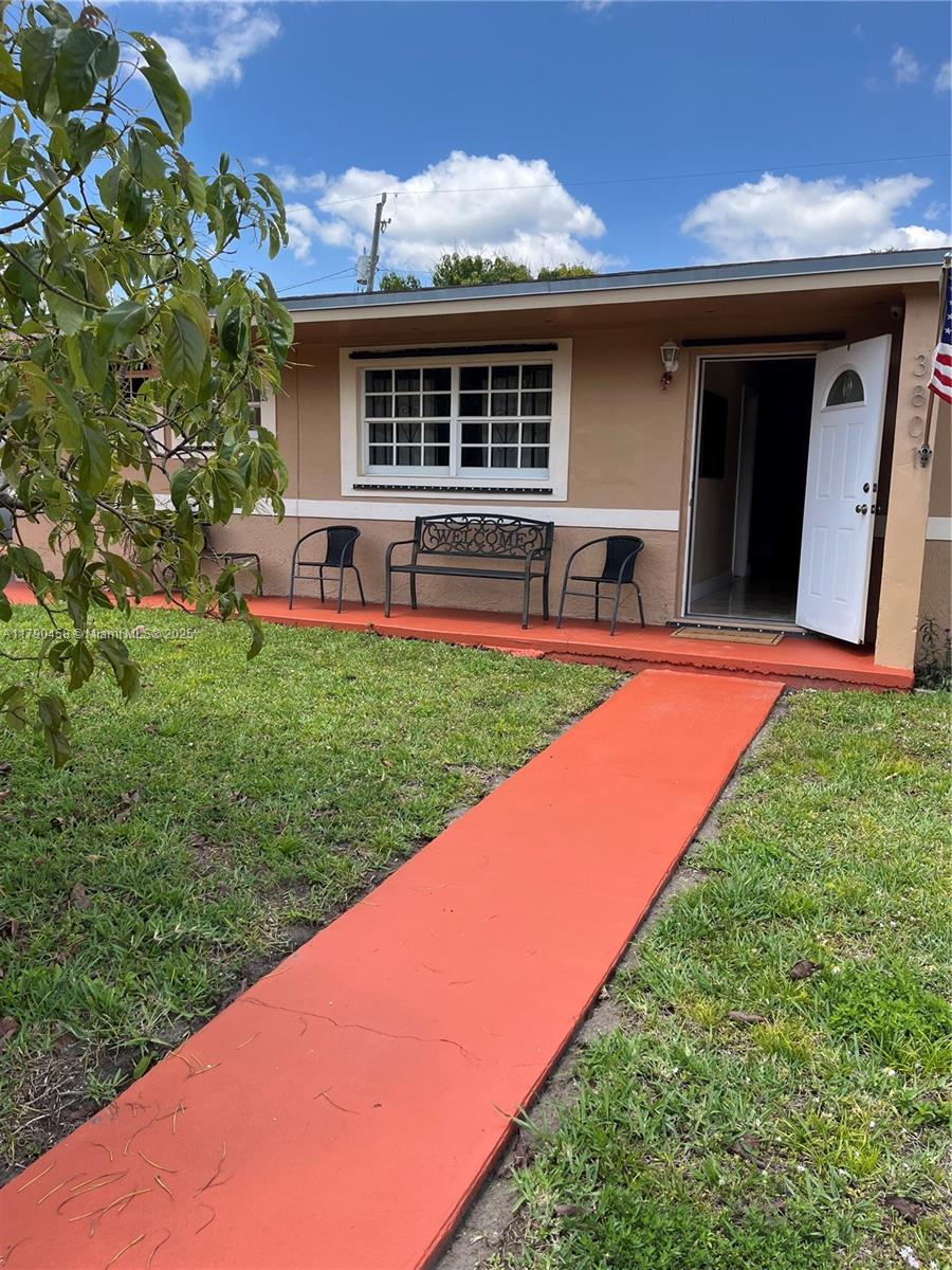 Property for Sale at 3801 Nw 177th St, Miami Gardens, Broward County, Florida - Bedrooms: 4 
Bathrooms: 2  - $670,000