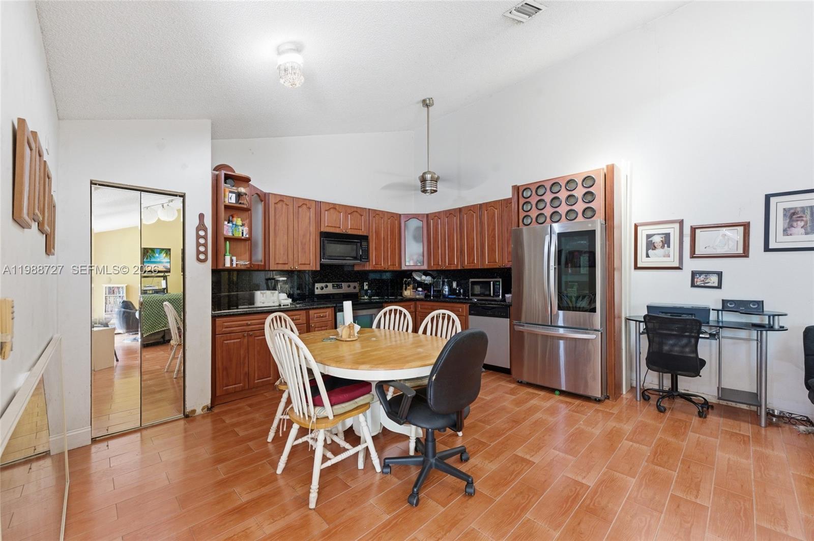 WESTWOOD GARDENS 2 - Residential