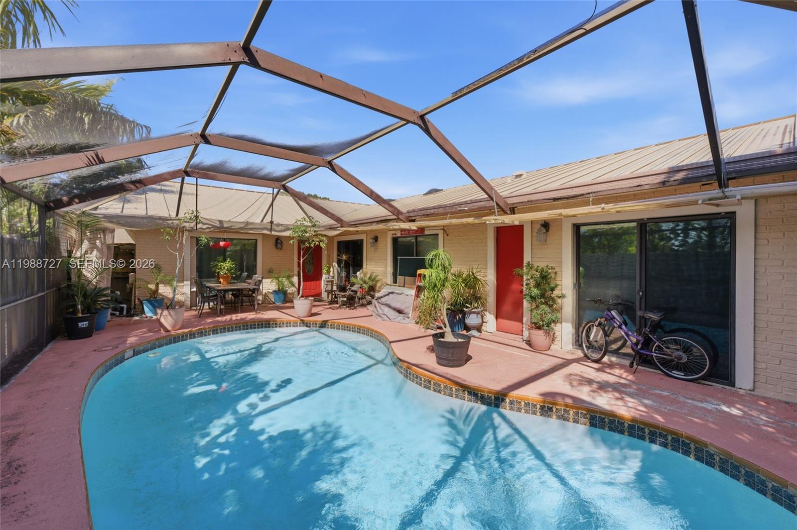 WESTWOOD GARDENS 2 - Residential