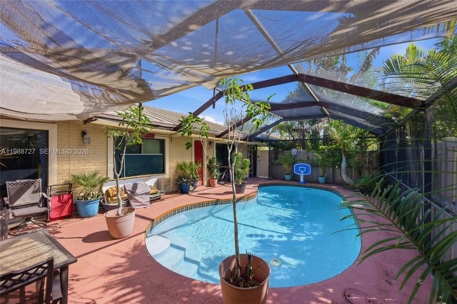 WESTWOOD GARDENS 2 - Residential