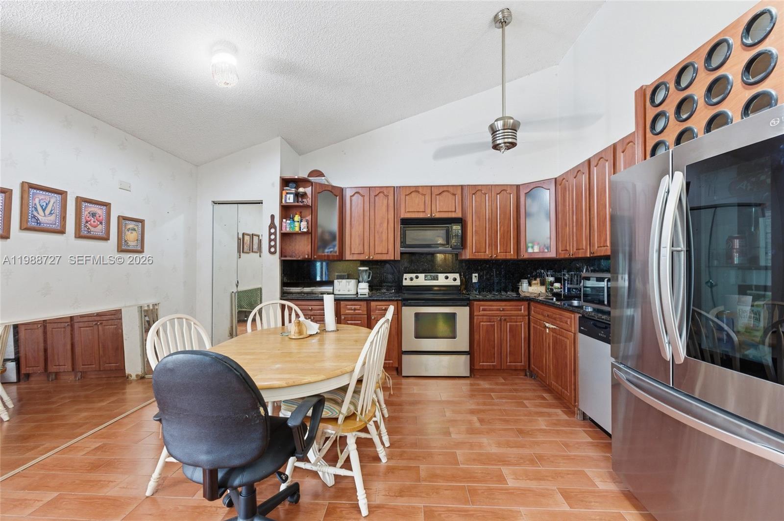 WESTWOOD GARDENS 2 - Residential