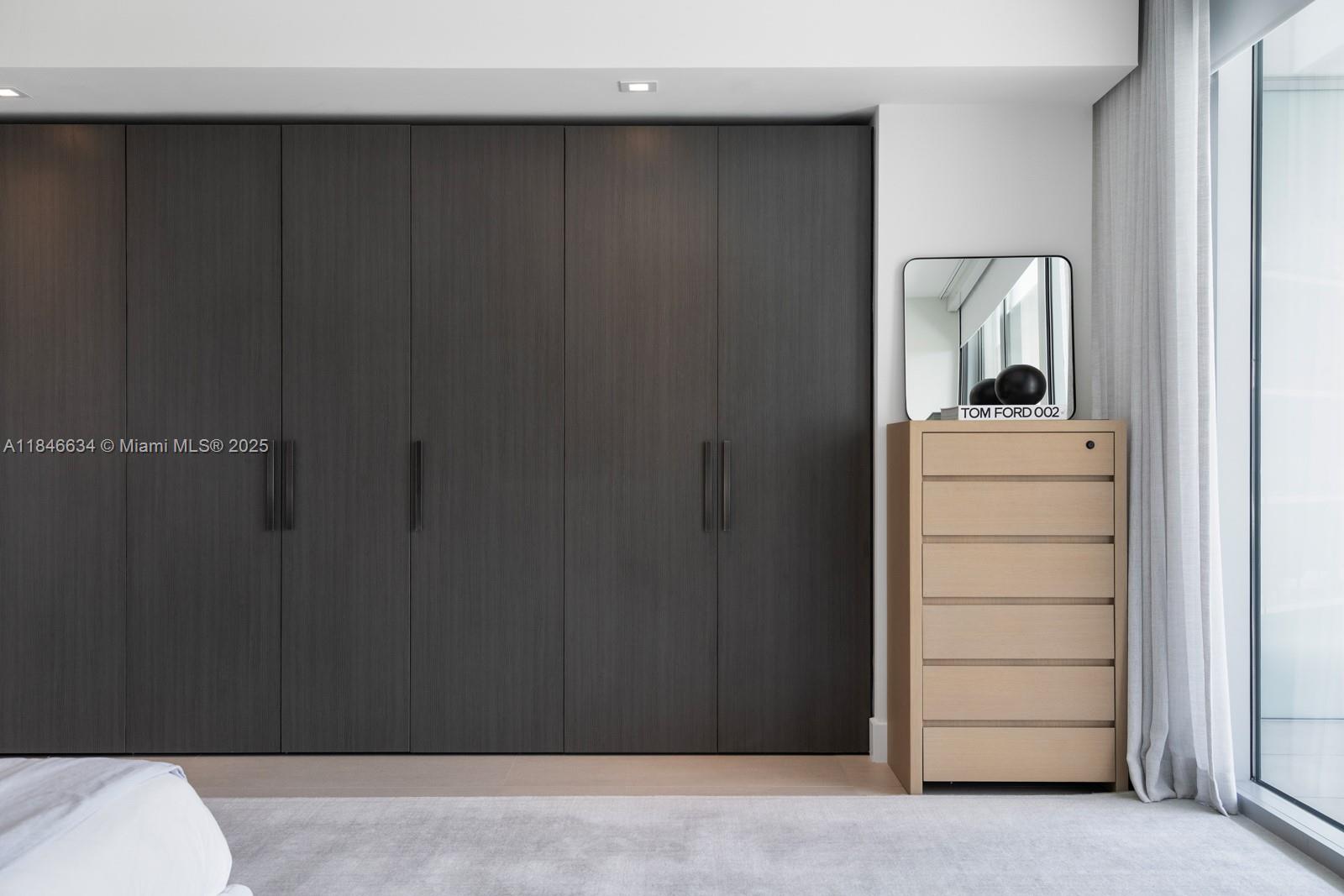 ONE OCEAN CONDO - Residential