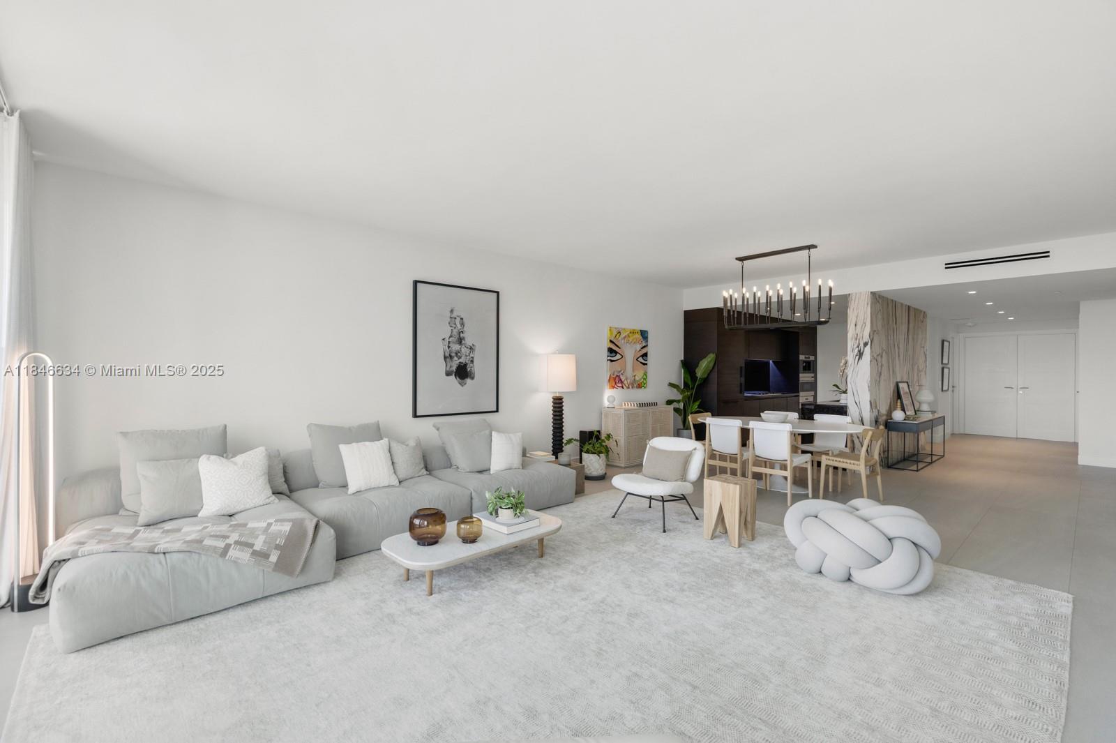 1 Collins Ave 605
