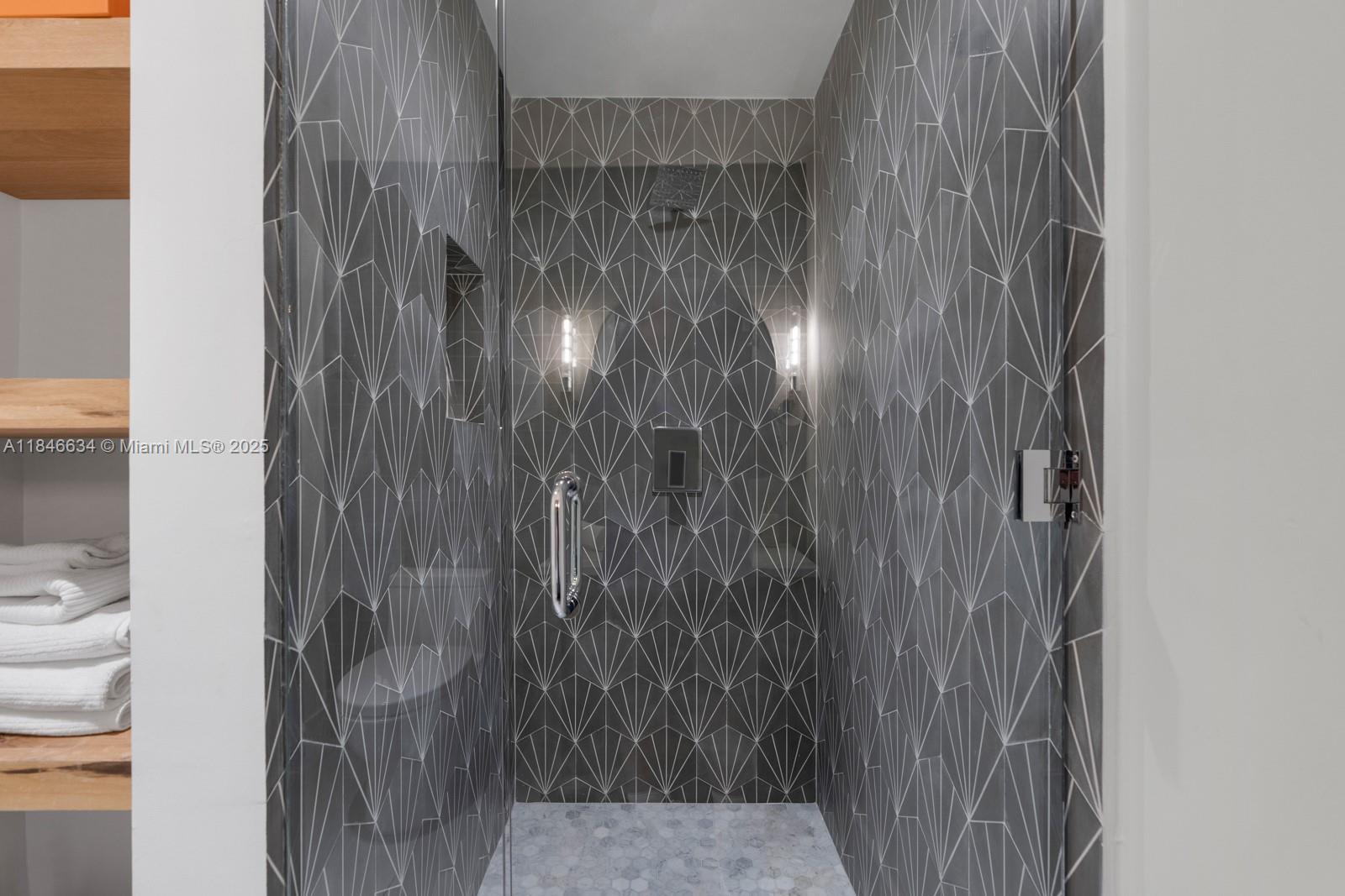 ONE OCEAN CONDO - Residential