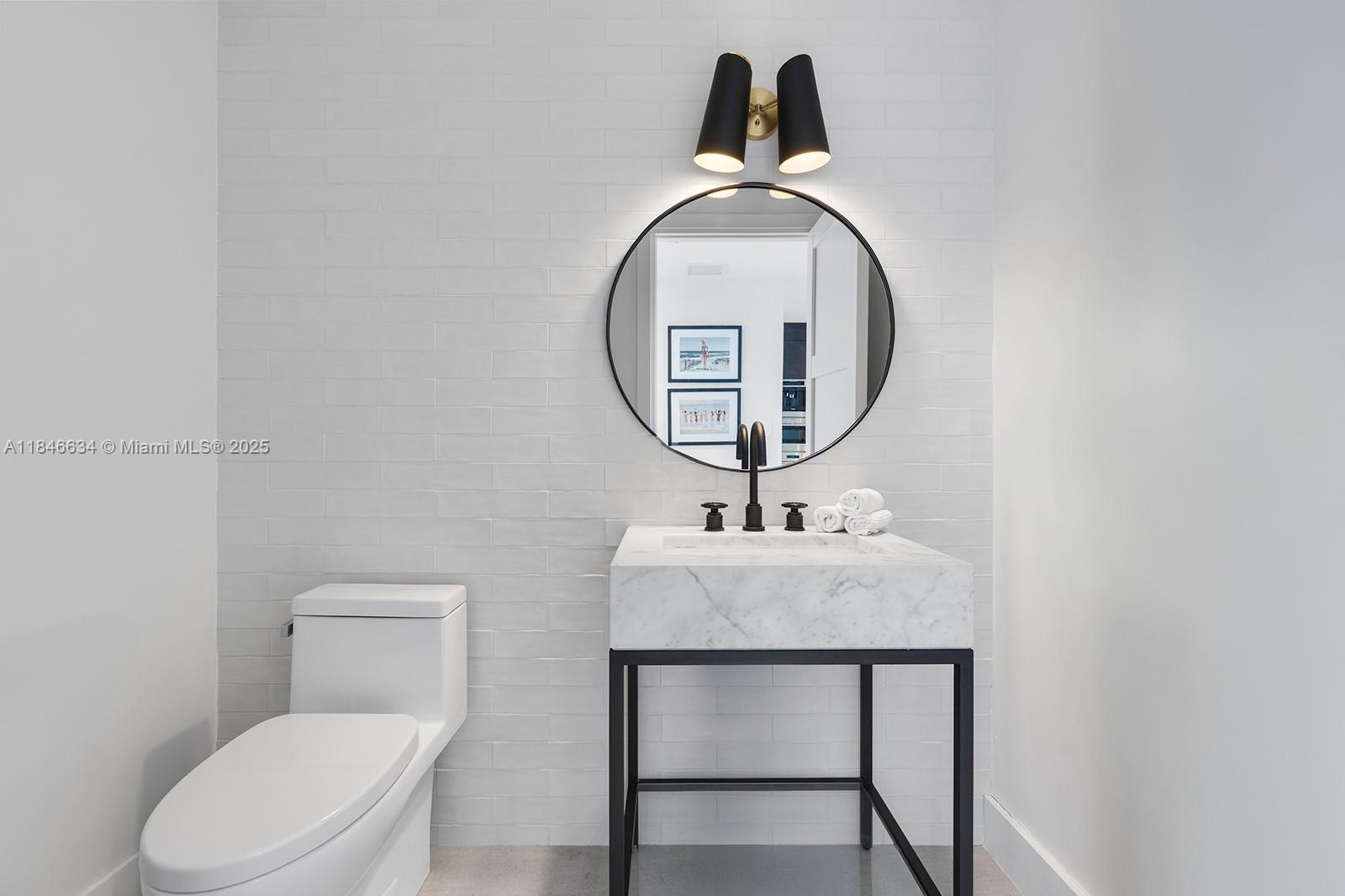 ONE OCEAN CONDO - Residential