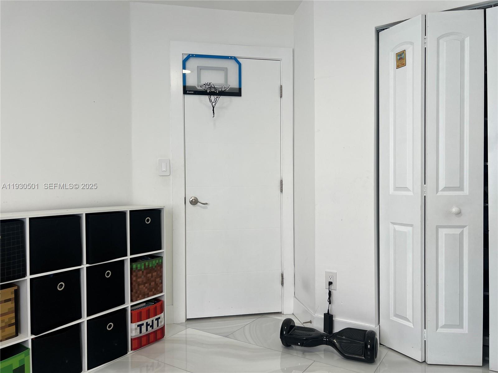 WESTWIND LAKES SEC 6 - Residential