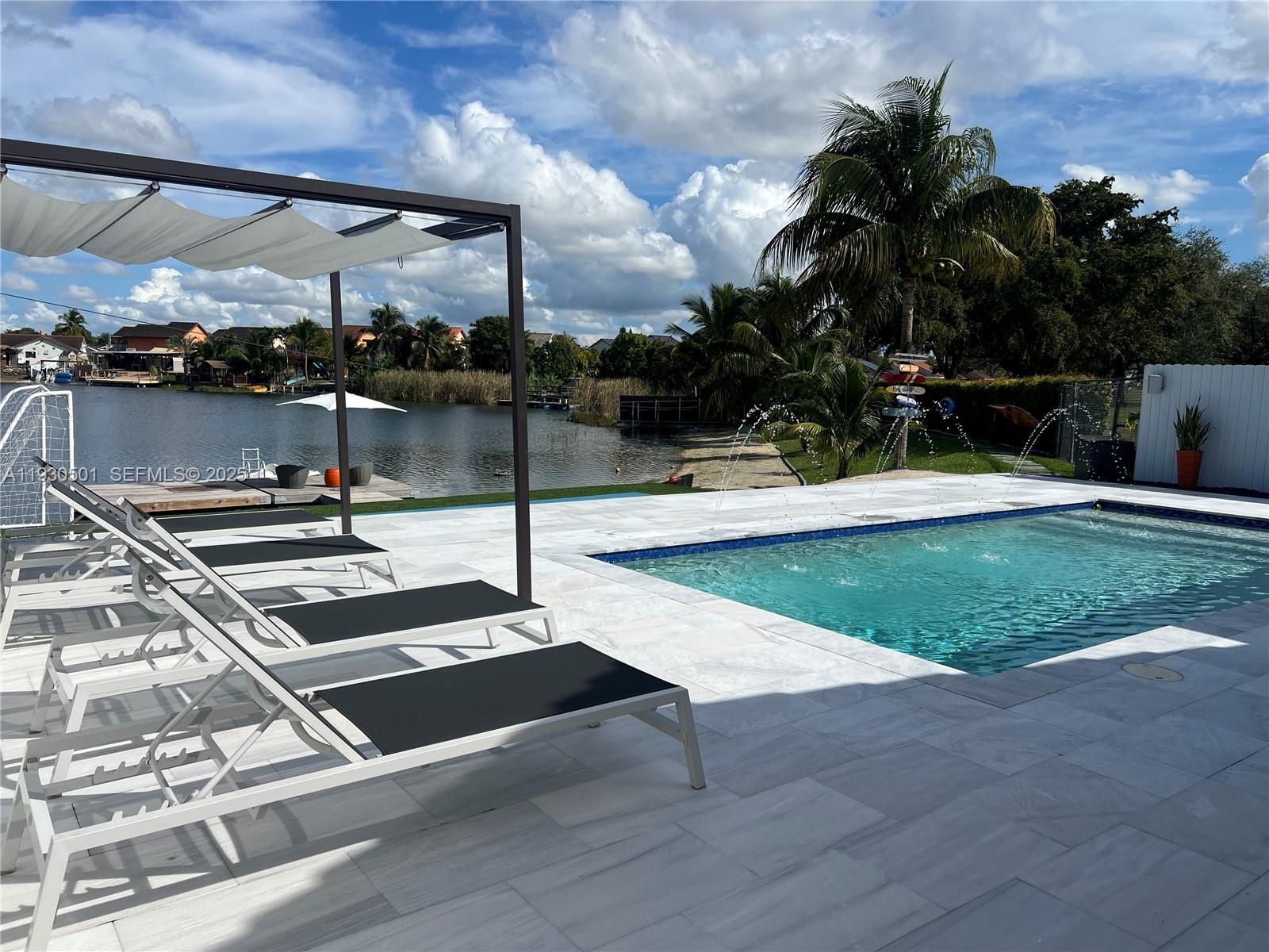 View photos, virtual tours, details... 6101 SW 153rd Ct Rd