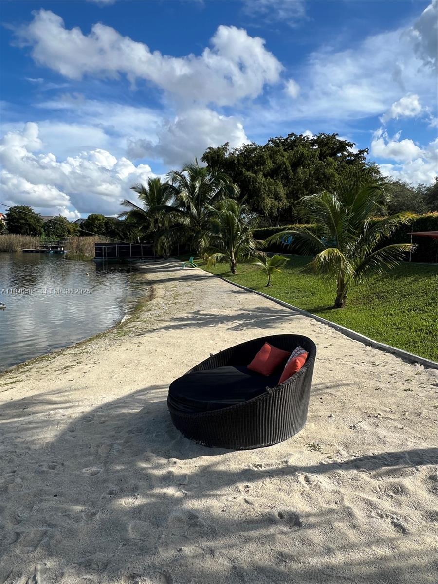 WESTWIND LAKES SEC 6 - Residential